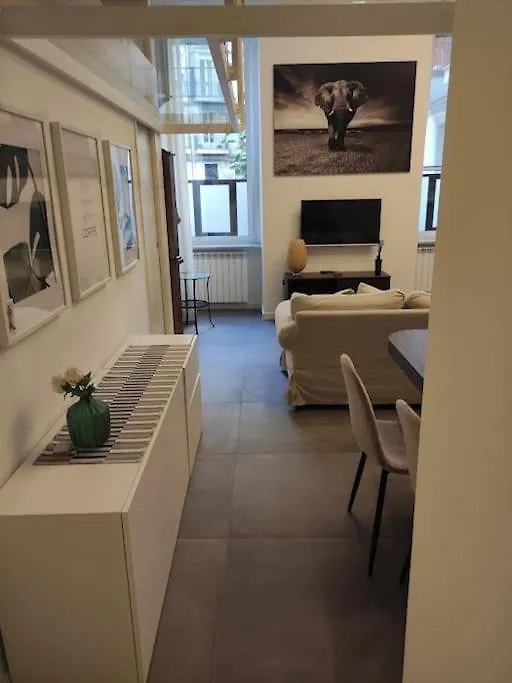 Santa Lucia Appartamento Flat, Naples